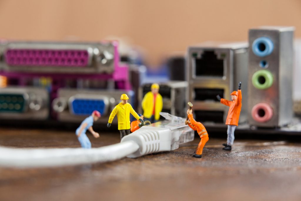 How to Pick the Best Network Cabling Company Service for Seamless Connection